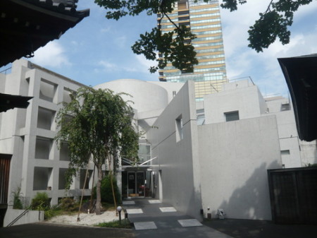e0001663_197483[1]